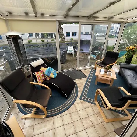 Maxbed Guest house 3*